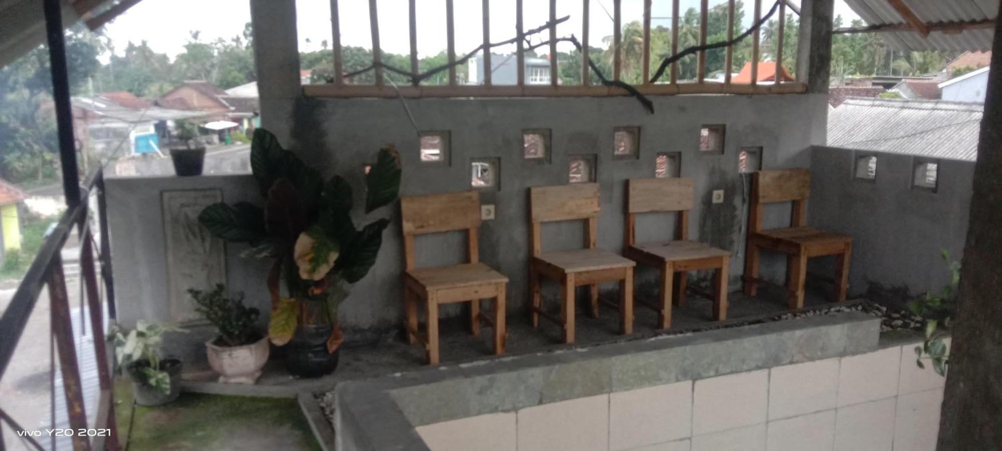 Javalindra Homestay Tour And Travel 바뉴왕기 외부 사진